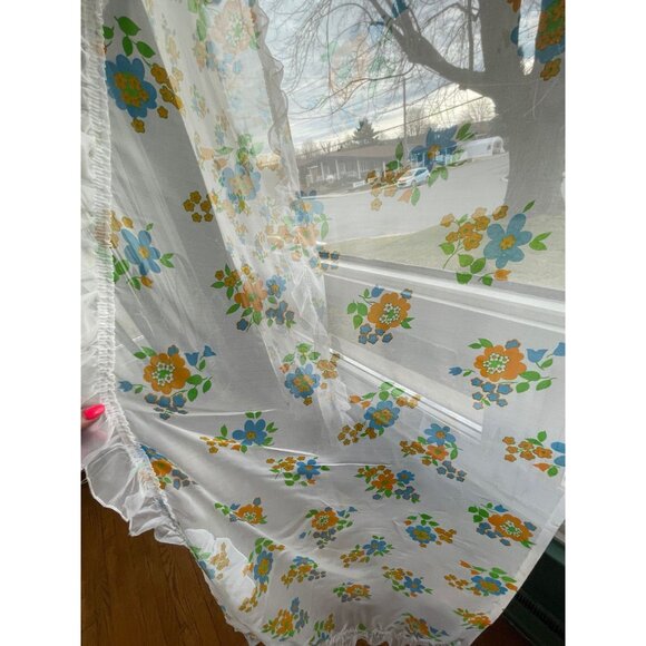 Vintage 80s curtains, orange blue flowers, white, ruffled pair of panels - Picture 3 of 9